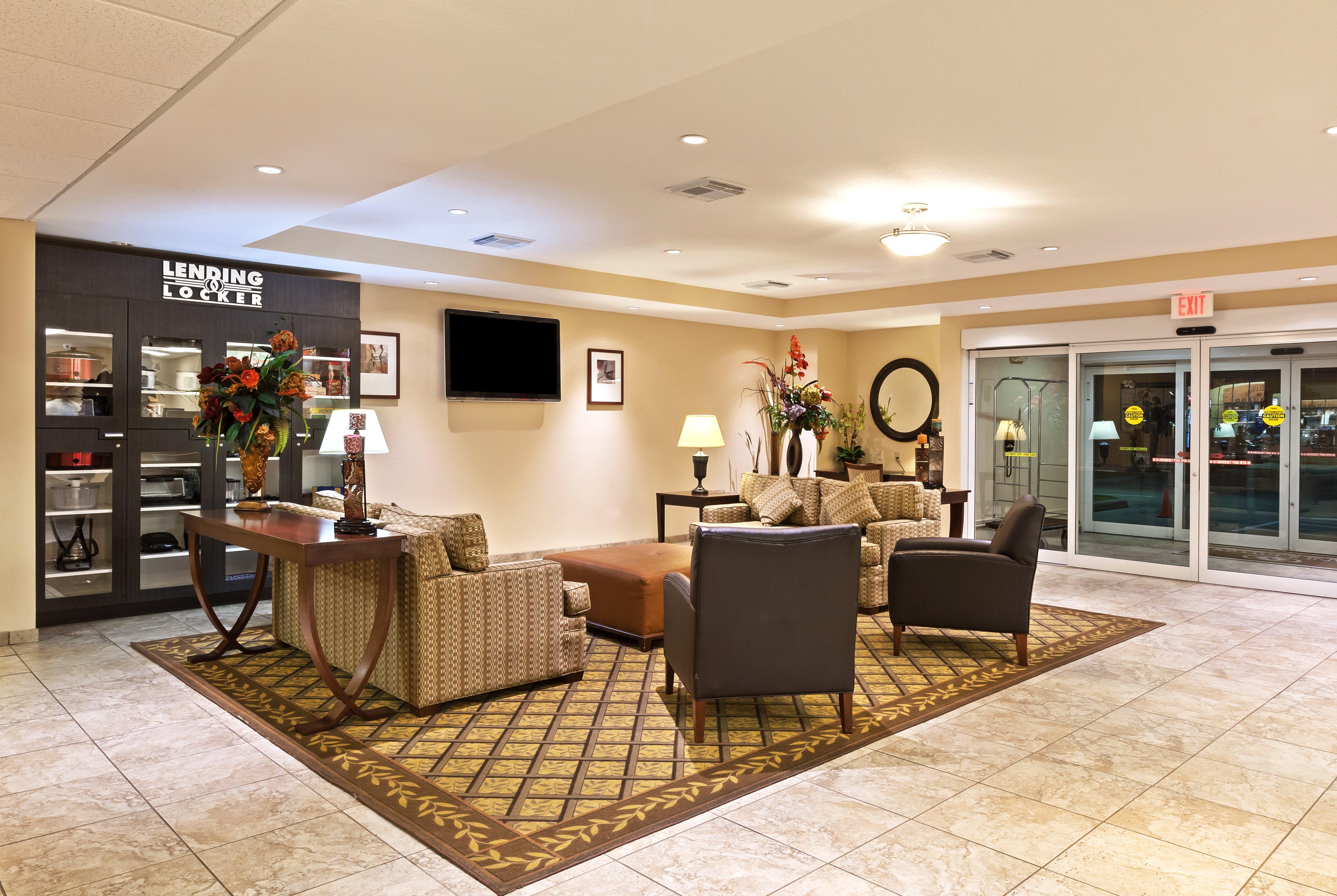 Candlewood Suites Pearland By Ihg Exterior photo