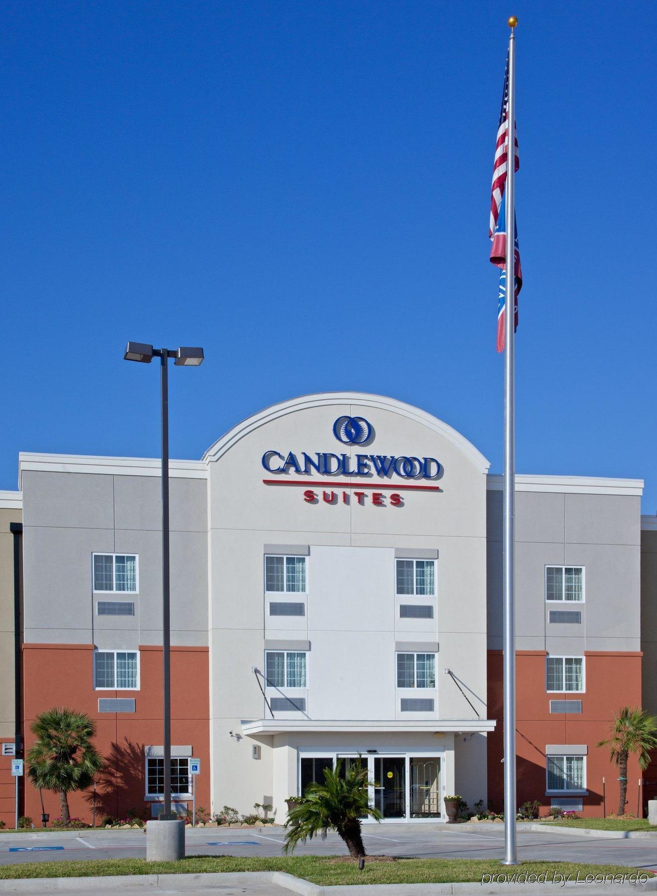 Candlewood Suites Pearland By Ihg Exterior photo