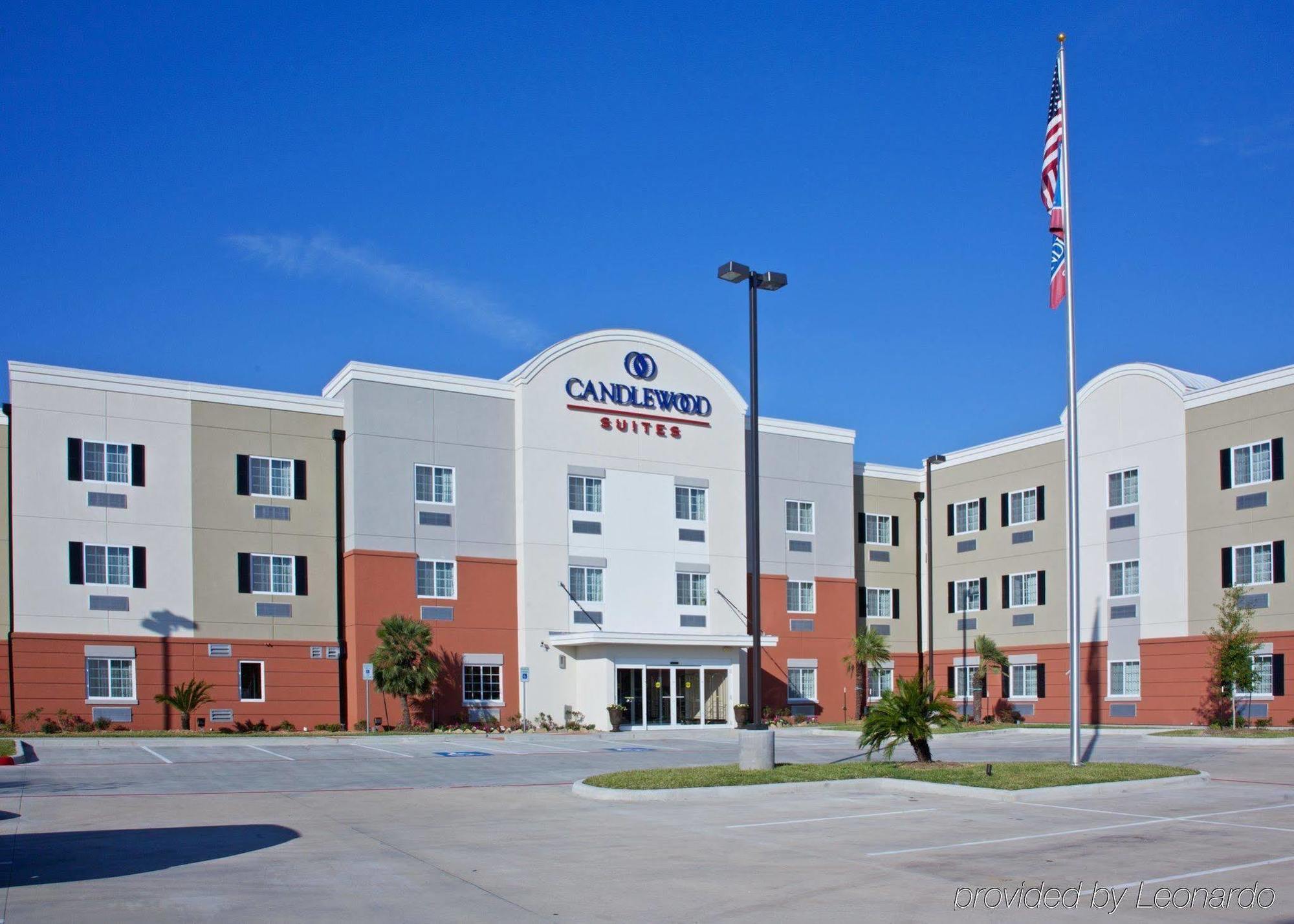 Candlewood Suites Pearland By Ihg Exterior photo